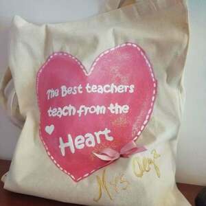 Δώρο για την δασκάλα - Πάνινη τσάντα ζωγραφισμένη με καρδιά 2021 - ύφασμα, δώρα για δασκάλες, πάνινες τσάντες - 4