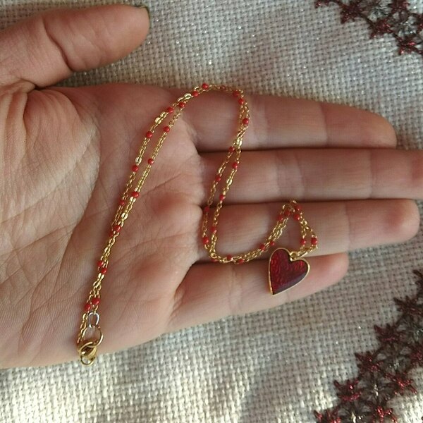κολιέ κόκκινη καρδιά με χρυσή αλυσίδα από ατσάλι, αγίου βαλεντίνου, στυλ ροζάριο - charms, επιχρυσωμένα, καρδιά, κοντά, ατσάλι - 4