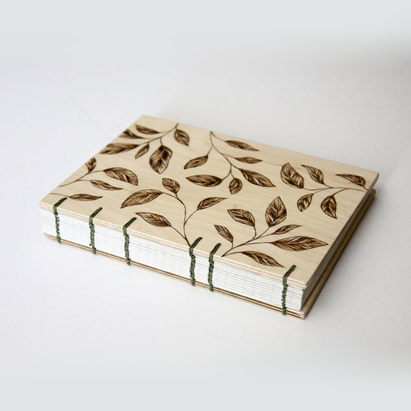 Χειροποίητο ξύλινο βιβλίο ευχών με πυρογραφία - ξύλινο, τετράδια & σημειωματάρια - 3