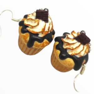 Σκουλαρίκια cupcake με μέλι και καρύδια (cupcake earrings),χειροποίητα κοσμήματα απομίμησης φαγητού απο πολυμερικό πηλό Mimitopia-Αντίγραφο - πηλός, χειροποίητα, μακριά, κρεμαστά - 3