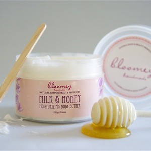 Ενυδατικό Body Butter Με Άρωμα Μέλι & Γάλα