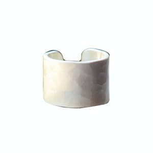 Ear cuff φαρδύ σφυρήλατο ασήμι 925 - ασήμι