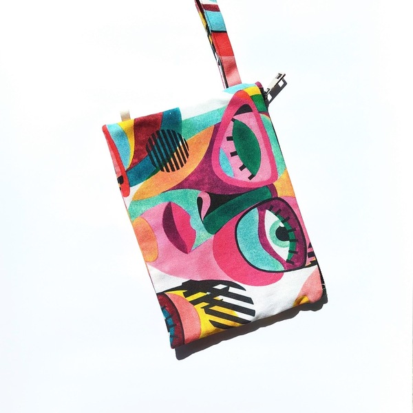 Abstract Face Pouch - πολύχρωμο τσαντάκι νεσεσέρ - αδιάβροχο, απαραίτητα καλοκαιρινά αξεσουάρ, αξεσουάρ παραλίας, καλλυντικών, ταξιδίου