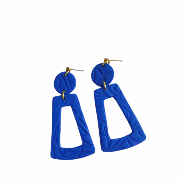 Μπλε ανάγλυφα κρεμαστά σκουλαρίκια από πολυμερικό πηλό - πηλός, κρεμαστά, μεγάλα