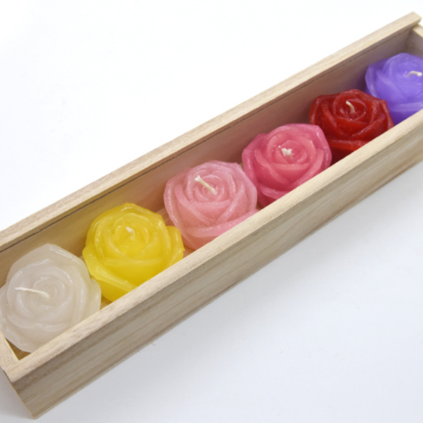 Σετ χειροποίητα κεριά τριαντάφυλλα σε ξύλινο κουτί - χρωματιστό, τριαντάφυλλο, αρωματικά κεριά