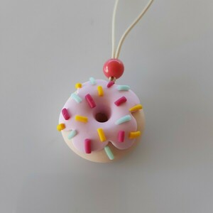 " Donut" Χειροποίητο παιδικό κολιέ από πηλό - πηλός, κοσμήματα, παιδικά κολιέ - 2