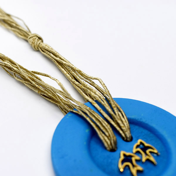Μπλε ηλεκτρίκ κολιέ με νήμα σε χρυσαφί χρώμα – μήκος 30 εκ - boho - 5