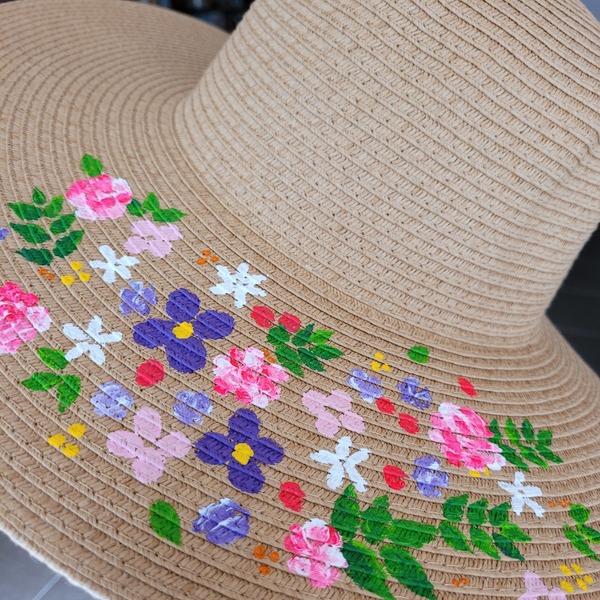 Καπέλο ψάθινο ζωγραφισμένο στο χέρι. - ζωγραφισμένα στο χέρι, λουλούδια, ψάθινα - 4