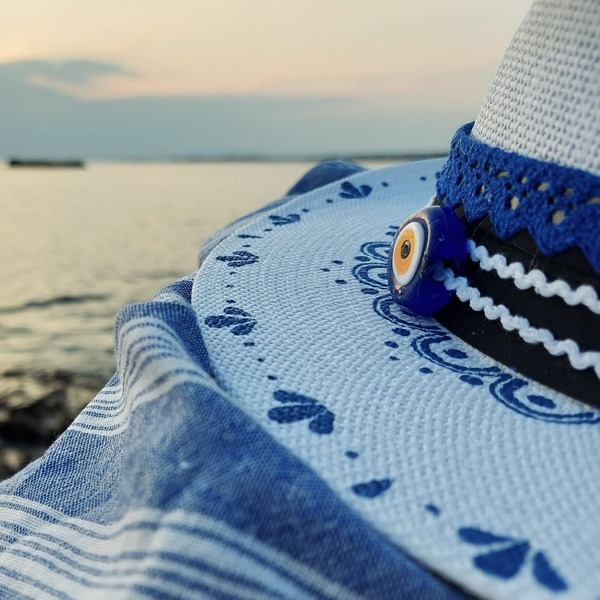 Custom / Handpainted καπέλο The Greek - απαραίτητα καλοκαιρινά αξεσουάρ, νυφικά, δώρα για γυναίκες, ψάθινα - 5