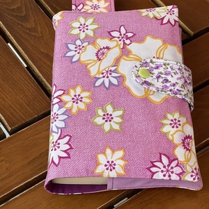 Θήκη για βιβλίο/ημερολόγιο με σελιδοδείκτη pink flower - ύφασμα, σελιδοδείκτες, θήκες βιβλίων, προστασία, αξεσουάρ παραλίας - 2