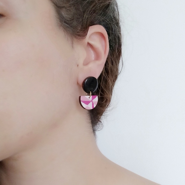 "Miso" Handpainted earrings / pink - ξύλο, ζωγραφισμένα στο χέρι, δώρο, ατσάλι, κρεμαστά - 3