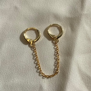 Διπλό σκουλαρίκι με αλυσίδα - μικρά, κρίκοι, ατσάλι