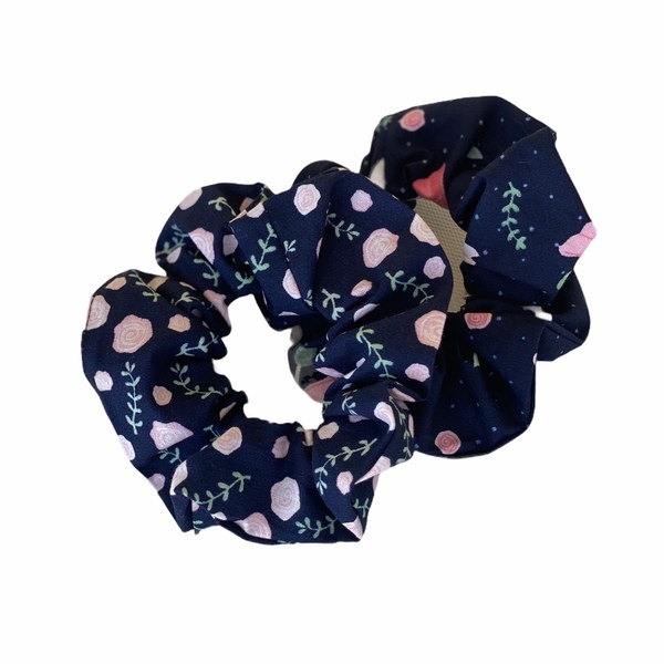 Παιδική κορδέλα μαλλιών και 2 λαστιχάκια scrunchies σε μπλε χρώμα με μπαλαρίνες και τριαντάφυλλα. - μπαλαρίνες, λαστιχάκια μαλλιών, αξεσουάρ μαλλιών - 2