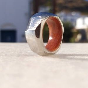 Χειροποίητο ατσάλινο πολυεδρικό Δαχτυλίδι με ξύλο - ατσάλι, σταθερά, μεγάλα - 4