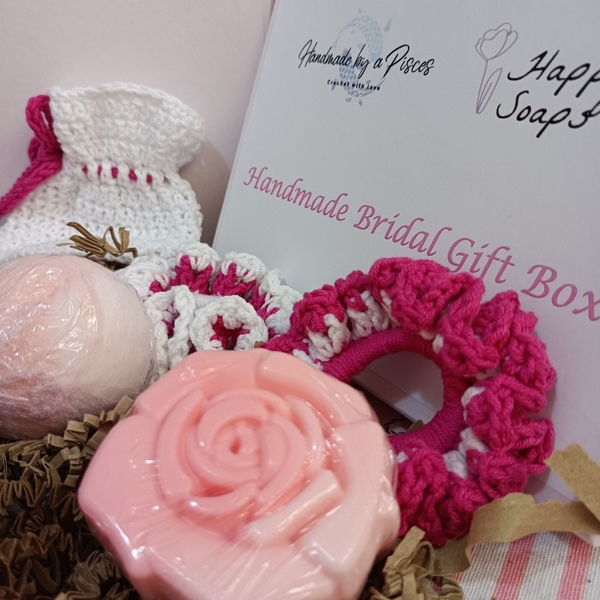 Bridal Gift Box - λαστιχάκι, σαπούνια - 4
