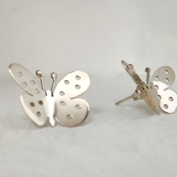 Ασημένια χειροποίητα καρφωτά γυναικεία σκουλαρίκια πεταλούδας - ασήμι, πεταλούδα, καρφωτά, μικρά, δώρα για γυναίκες - 2