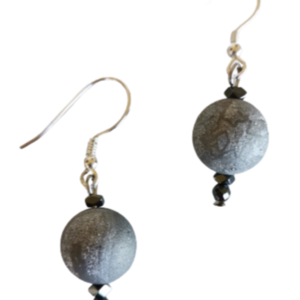 Κρεμαστά σκουλαρίκια με γκρι επιμεταλλωμένο αχάτη - ασήμι, ημιπολύτιμες πέτρες, κρεμαστά, γάντζος