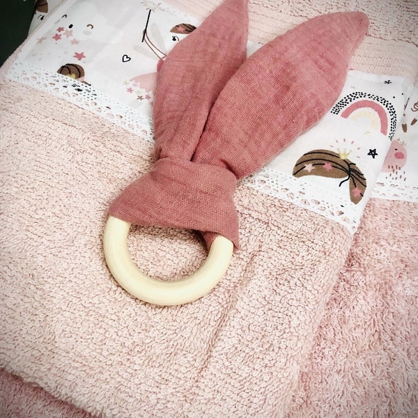 Βρεφικό σετ τριών τεμαχίων για κορίτσι ροζ (πετσέτα σώματος, προσώπου και μασητικό (κρίκος οδοντοφυιας) - κορίτσι, πετσέτα, σετ δώρου - 2