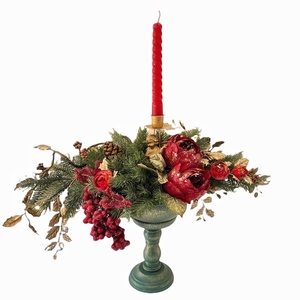 Χριστουγεννιάτικο διακοσμητικό κηροπήγιο αγγελάκι και κόκκινα παιώνια και κουκουνάρια - κεριά & κηροπήγια