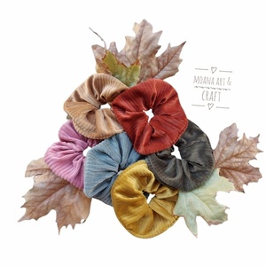 Scrunchie/ Λαστιχάκι μαλλιών 'fluffy ευκάλυπτος' - 1 τεμ. (medium μέγεθος) - βελούδο, για τα μαλλιά, λαστιχάκια μαλλιών - 5