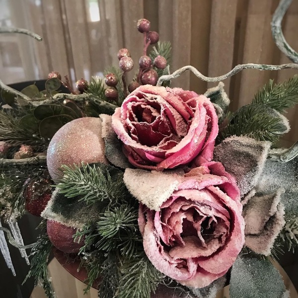 Χριστουγεννιατικη σύνθεση τραπεζιού με λουλούδια , κλαδιά , στολιδια 2022 - διακοσμητικά - 2