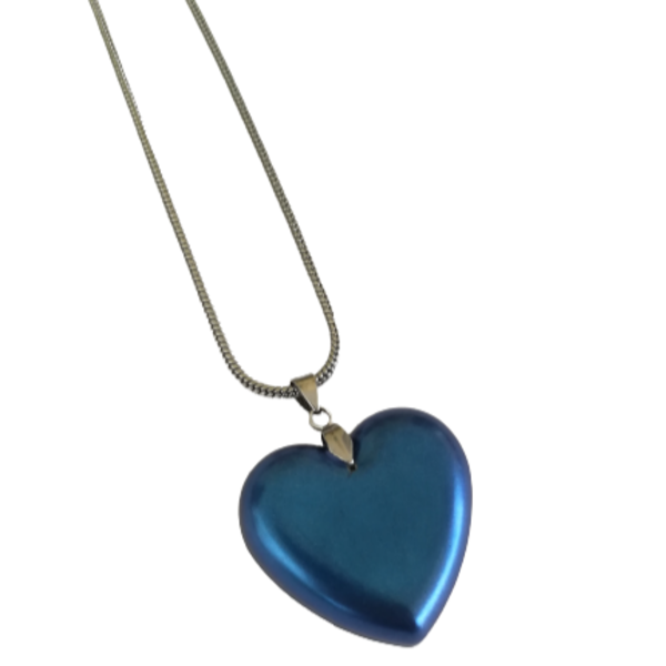 Μενταγιόν καρδιά σε χρώμα μεταλλικό μπλε από υγρό γυαλί, μήκος 45εκ - γυαλί, καρδιά, αγάπη, χειροποίητα, κοντά, δώρα για γυναίκες, μενταγιόν