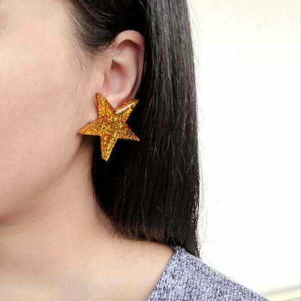 Χειροποιητα Σκουλαρικια - ΑΣΤΕΡΙ- απο gliter κοκκινο ή κιτρινο σε υγρο γυαλι και Ατσαλινο καρφακι - γυαλί, καρφωτά, ατσάλι, μεγάλα, καρφάκι - 5