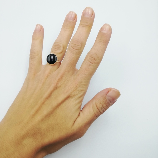 Δαχτυλίδι με μαύρη πέτρα απο υγρό γυαλί - γυαλί, αυξομειούμενα, φθηνά - 3