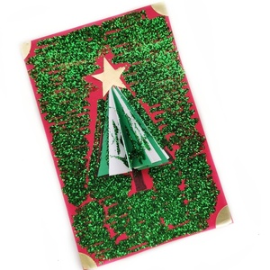 Χειροποίητη χριστουγεννιάτικη κόκκινη κάρτα με τρισδιάστατο δεντράκι και γκλιτερ - δέντρα, κάρτα ευχών, merry christmas, χριστουγεννιάτικα δώρα, ευχετήριες κάρτες