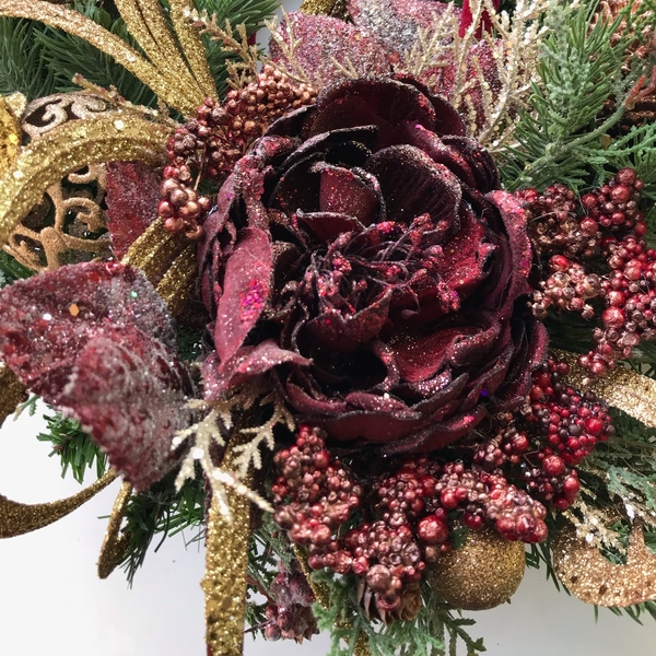 Χριστουγεννιάτικο στεφάνι με Παραμυθένιο Άγιο Βασίλη , στολιδια , λουλούδι 40 εκατοστά - στεφάνια, διακοσμητικά, άγιος βασίλης - 2