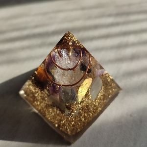Οργονίτης πυραμίδας με ημιπολύτιμες πέτρες - γυαλί, πέτρα, μέταλλο, διακοσμητικά - 2