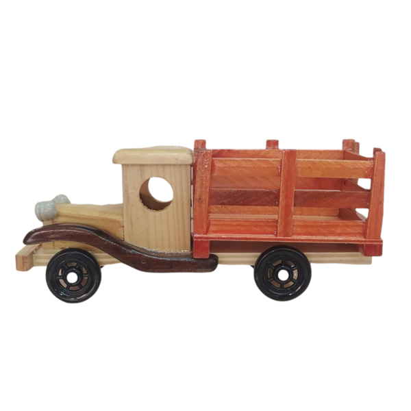 Χειροποίητο ξύλινο φορτηγό - ξύλινα παιχνίδια