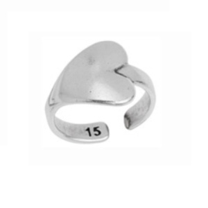 Επάργυρο δαχτυλίδι chevalier σε σχήμα καρδιάς - επιχρυσωμένα, ορείχαλκος, μικρά, αυξομειούμενα, φθηνά