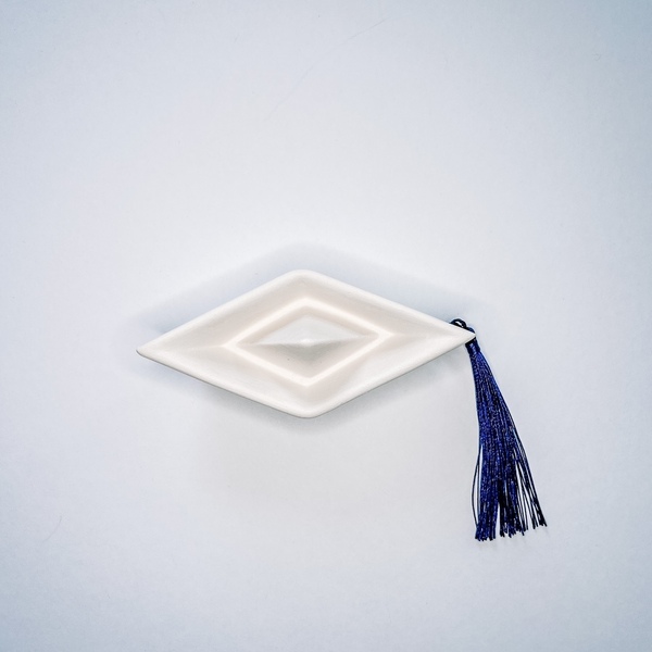 Γούρι 2022 Καραβάκι κεραμικό λευκό με μπλε φουντίτσα - πηλός, γούρια - 3
