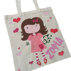 πάνινη τσάντα με κοριτσάκι ντυμένο στα ροζ και όνομα για μεταφορά βιβλίων μεγάλο μέγεθος - ώμου, πάνινες τσάντες, ζωγραφισμένα στο χέρι, personalised, όνομα - μονόγραμμα