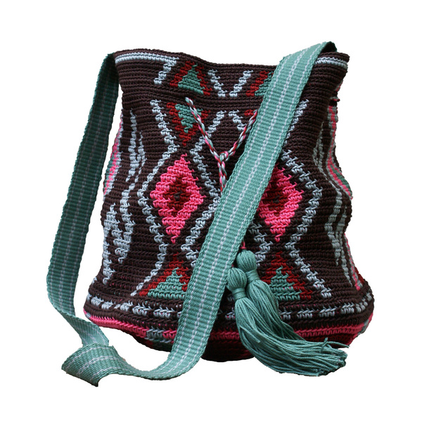 Μεγάλη πλεκτή καφέ boho τσάντα χιαστί σε ethnic σχέδιο με χερούλι στον αργαλειό - πουγκί, χιαστί, μεγάλες, all day, πλεκτές τσάντες