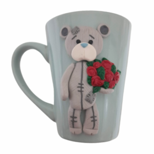 Τρισδιάστατη κούπα Αρκουδάκι με τριαντάφυλλα από πολυμερικό πηλό - πηλός, αρκουδάκι, ζευγάρια, δώρα αγίου βαλεντίνου, κούπες & φλυτζάνια