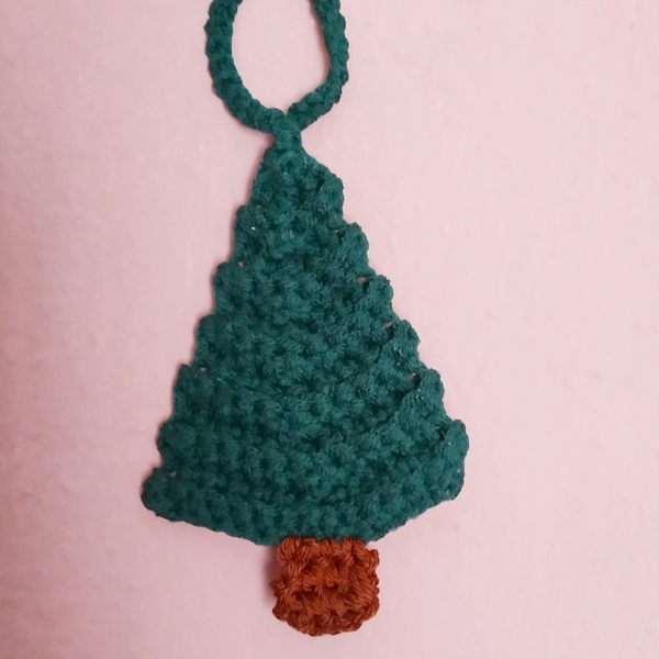 Πλεκτό χριστουγεννιάτικο δεντράκι - νήμα, στολίδια, δέντρο - 5
