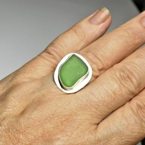Χειροποίητο δαχτυλίδι, ασήμι 925 με πέτρα από πράσινο γυαλί της θάλασσας νο 57 (US 8) - ασήμι 925, boho, σταθερά - 2