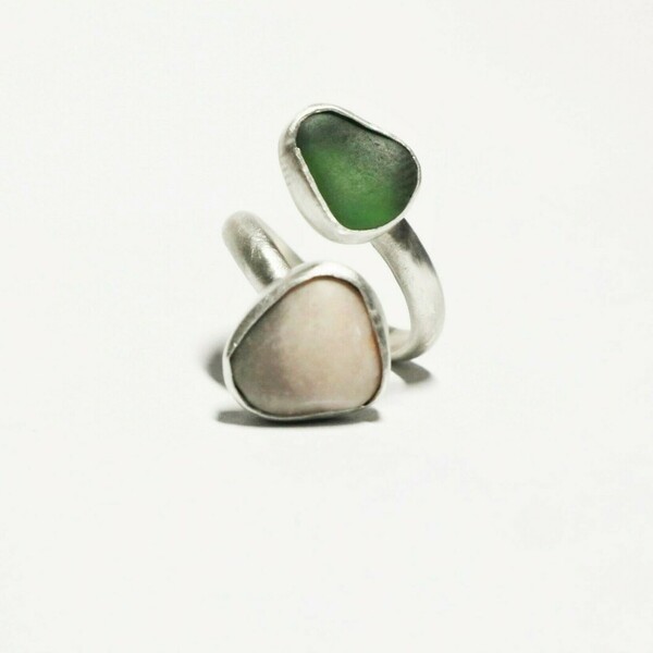 Χειροποίητο δαχτυλίδι, ασήμι 925 με πέτρα από πράσινο γυαλί της θάλασσας και βότσαλο, μέγεθος 51 (US 5 3/4) - ασήμι 925, boho, σταθερά, βότσαλα