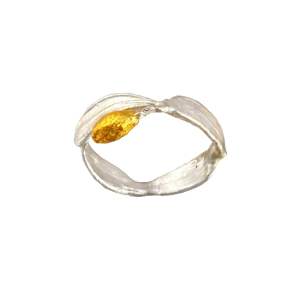Δαχτυλίδι με Ασημένια μικρά φύλλα ελιάς και χρυσό καρπό - ασήμι 925, επάργυρα, γεωμετρικά σχέδια, φύλλο, σταθερά