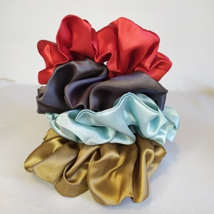 Scrunchies σετ των δύο - για τα μαλλιά, λαστιχάκια μαλλιών, αξεσουάρ μαλλιών