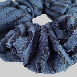 Χειροποίητο λαστιχάκι μαλλιών / scrunchie BLUE - ύφασμα, χειροποίητα, λαστιχάκια μαλλιών - 2