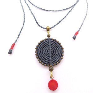 Κολιέ μακραμέ. Macrame round necklace. - μακραμέ, χάντρες, μακριά, boho