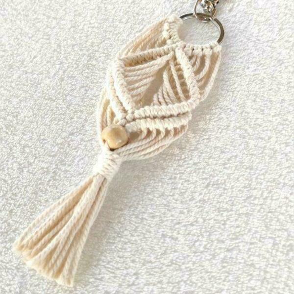 HANDMADE MACRAME KEYCHAIN - ζευγάρια, γούρια, πλεκτά, σπιτιού, ξενοδοχείου - 2