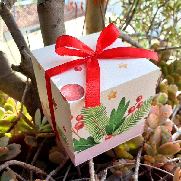 Lip balm σε Exploding Box - Χριστουγεννιάτικο δώρο για νονά - κουτί, νονά, προσωποποιημένα - 3