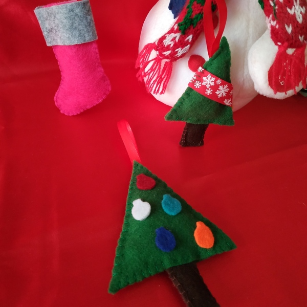 Χριστουγεννιάτικα στολίδια (δεντράκια και κάλτσα) από τσόχα σετ 3τμχ - ύφασμα, δέντρα, στολίδια - 5