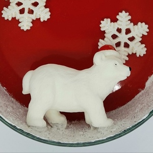 Γούρι - στολίδι κόκκινη / άσπρη μεταλλική μπάλα "Αρκούδα στο χιόνι" χιονονιφάδες, πράσινος φιόγκος, σκούφος - χιονονιφάδα, γούρια - 2