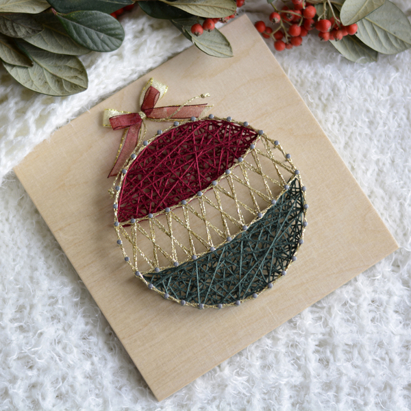 Διακοσμητικό με χριστουγεννιάτικη μπάλα σε ξύλινο καβαλέτο 15x15cm - δώρο, διακοσμητικά, χριστούγεννα - 3
