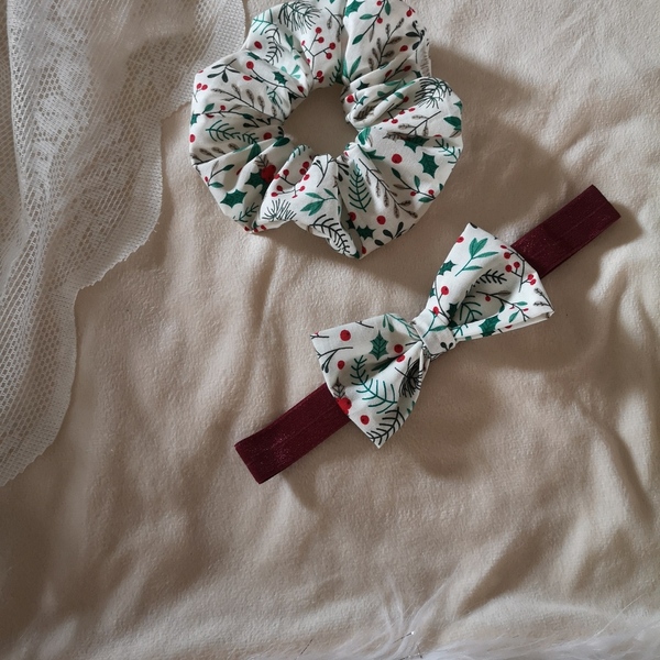 Χειροποιητο χριστουγεννιατικο λαστιχάκι μαλλιών scrunchies κοκαλάκι σε άσπρο χρώμα με γκι 1τμχ medium size. - ύφασμα, χριστουγεννιάτικο, χριστουγεννιάτικα δώρα, δώρα για γυναίκες, λαστιχάκια μαλλιών - 2